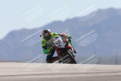 media/Oct-13-2025-Moto Forza (Mon) [[a66d839500]]/3-B Group/Session 4 (Turn 9)/